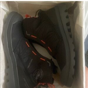 Unisex Palladium Pampa Travel Lite Boots